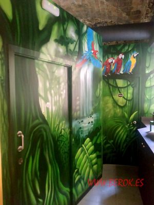 mural interior pintado selva tropical